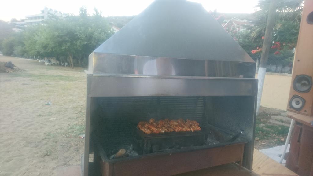 Karsiyaka  Erkin Apart Hotel מראה חיצוני תמונה